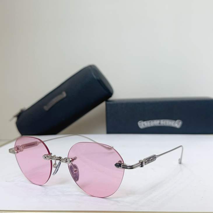 Picture of Chrome Hearts Sunglasses _SKUfw77096504fw